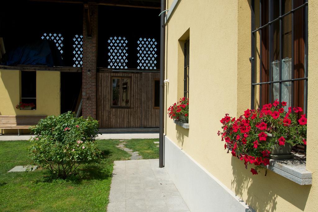비투오네 Cascina Delle Mele B&B 외부 사진